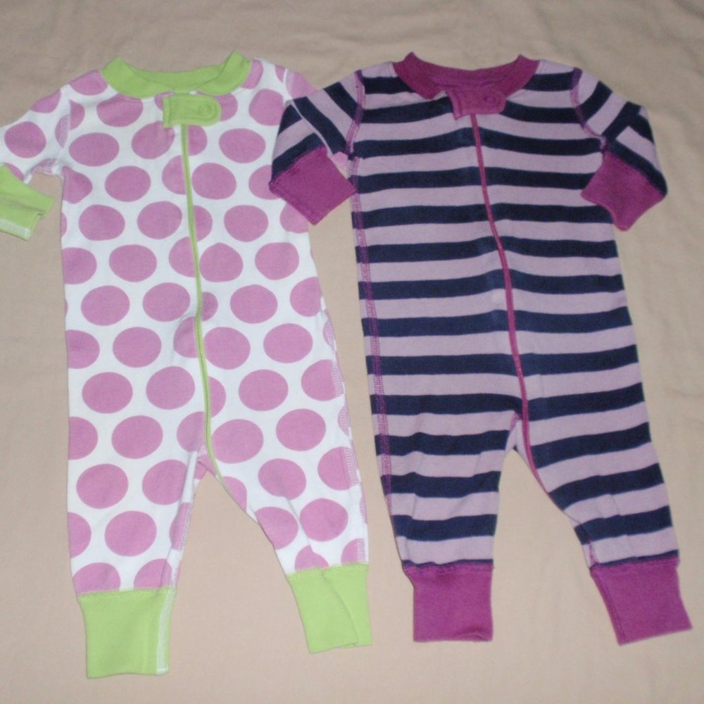 2 Hanna Andersson Girls Organic Sleepers 50 0-3m